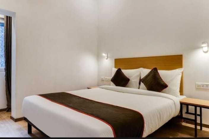 Hotel Oyo Shree Balaji Tower Bhopal Exterior foto